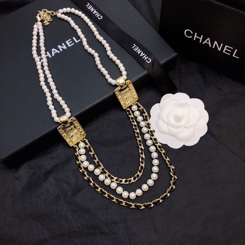 Chanel Necklaces